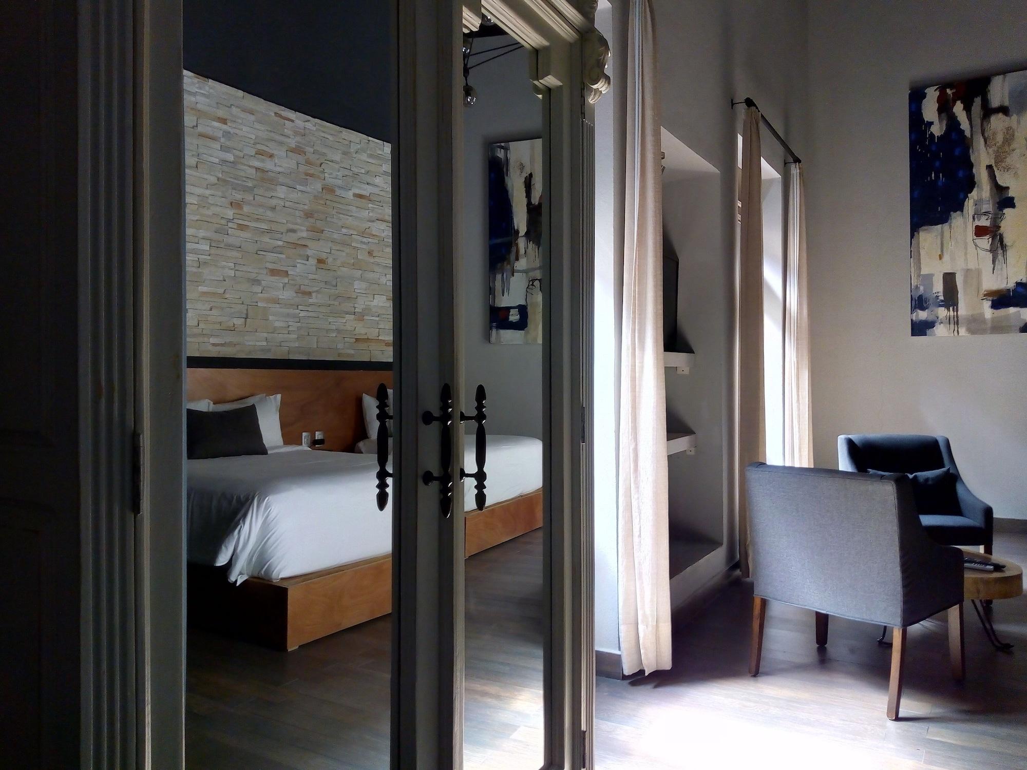 Hotel El Meson De Santa Rosa 4*