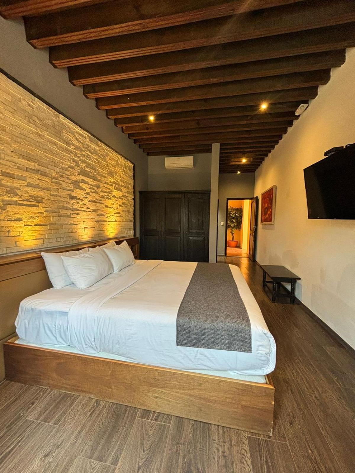 El Meson De Santa Rosa Queretaro